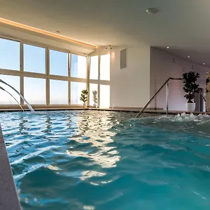**** Szálloda Hesperia Hotel&residence Olaszország